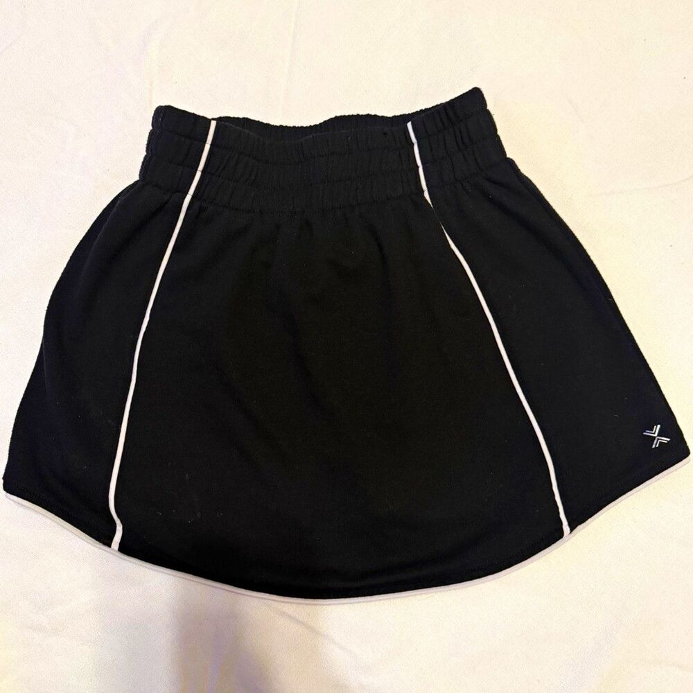 Xersion Women’s Black Athletic Skort w/ Inner Shorts Pull-On Stretch Size M